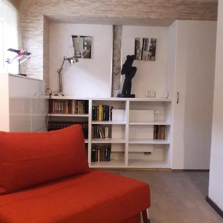 Logis Am Park Holiday home Dessau-Rosslau