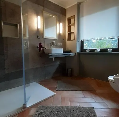 Nyaraló Logis Am Park Dessau-Rosslau