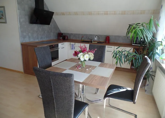 Nyaraló Logis Am Park *